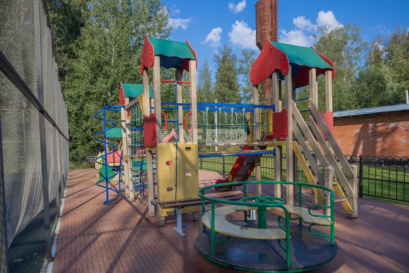 Участок 30 сот. в охраняемом поселке