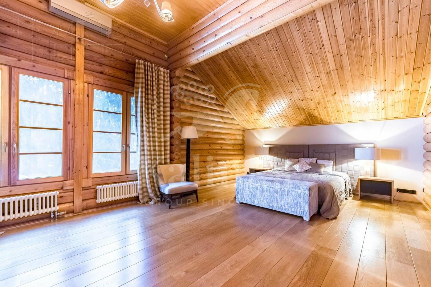 2-этажный коттедж 725 м² с отделкой