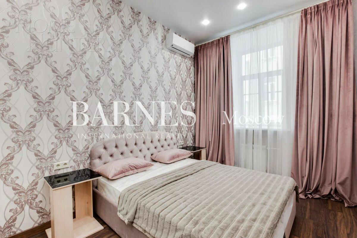 5-КОМН. КВАРТИРА С ОТДЕЛКОЙ 177 М² НА 3 ЭТАЖЕ