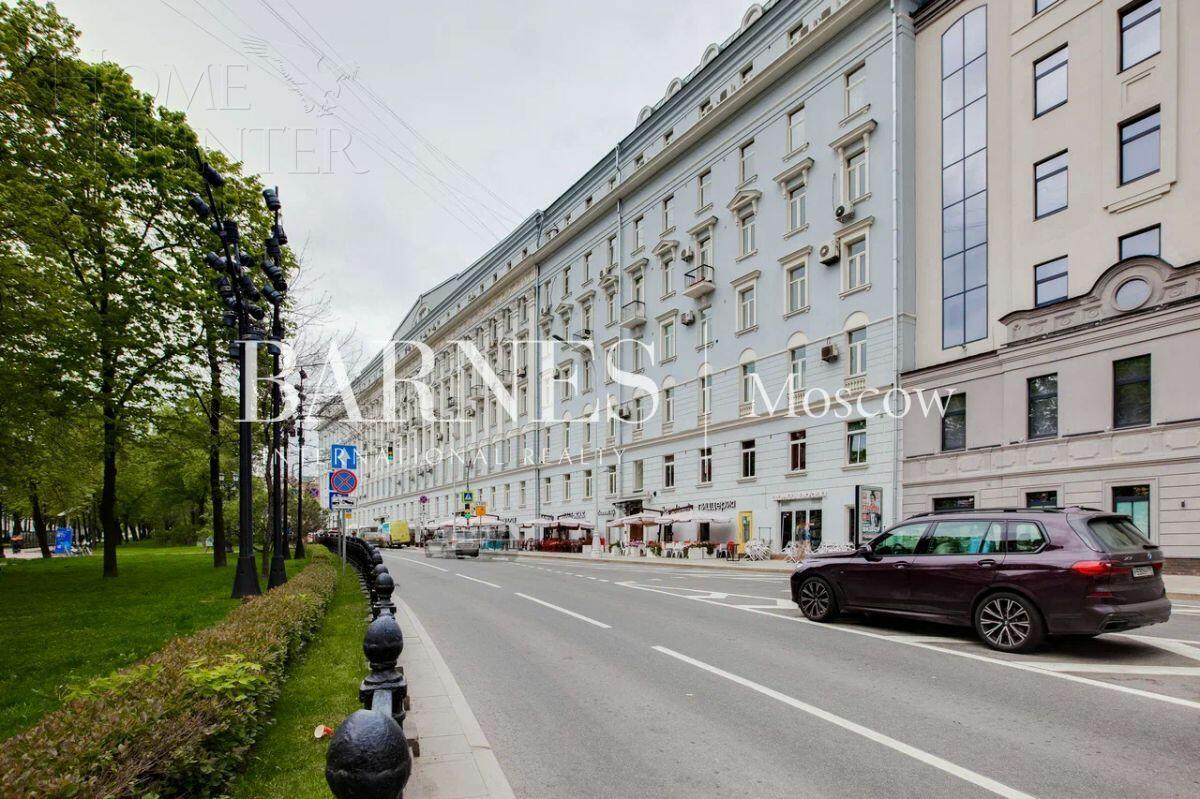 5-КОМН. КВАРТИРА С ОТДЕЛКОЙ 177 М² НА 3 ЭТАЖЕ