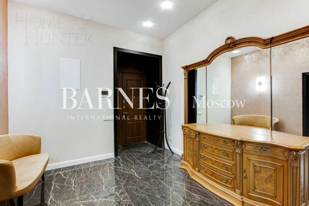 5-КОМН. КВАРТИРА С ОТДЕЛКОЙ 177 М² НА 3 ЭТАЖЕ