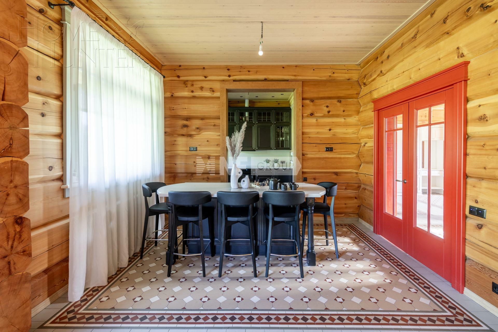 2-этажный коттедж 583 м² с отделкой