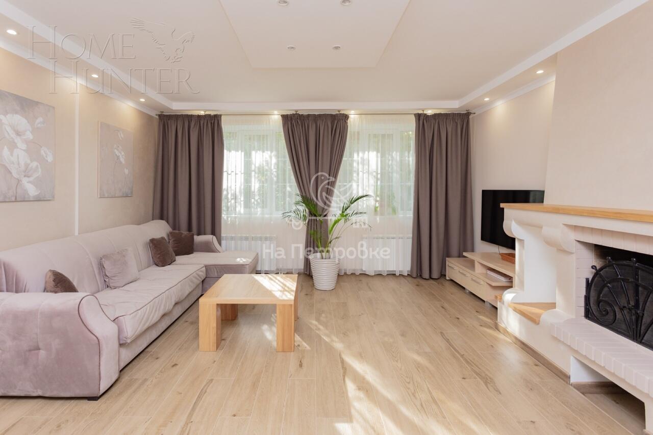 3-этажный коттедж 498 м² с отделкой