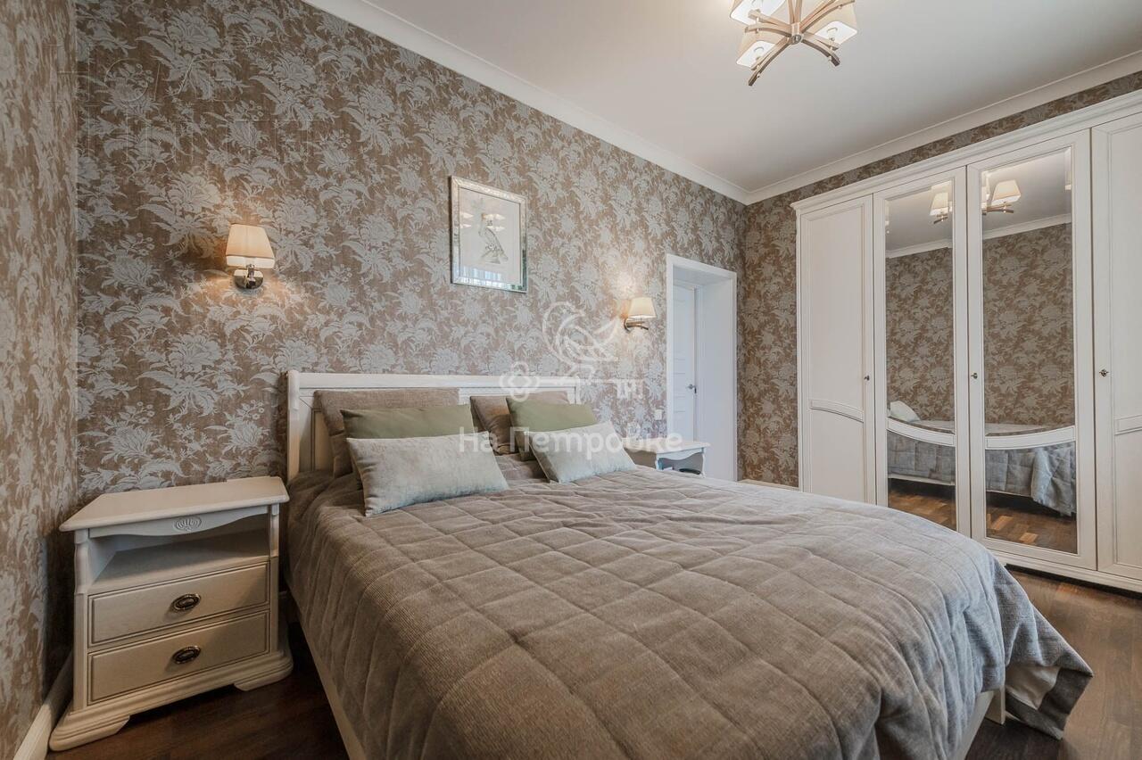 2-этажный коттедж 242.5 м² с отделкой