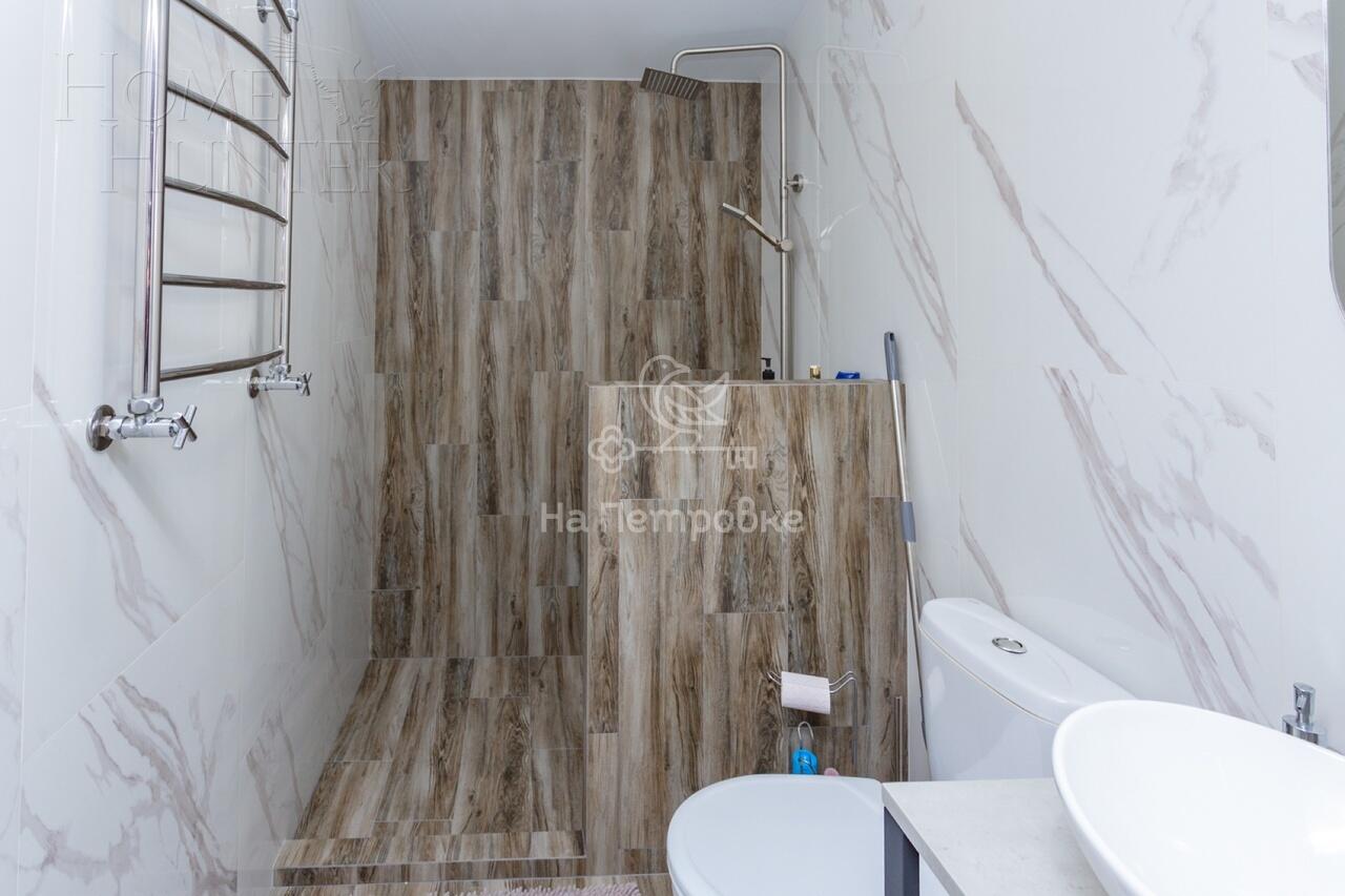 3-этажный коттедж 498 м² с отделкой