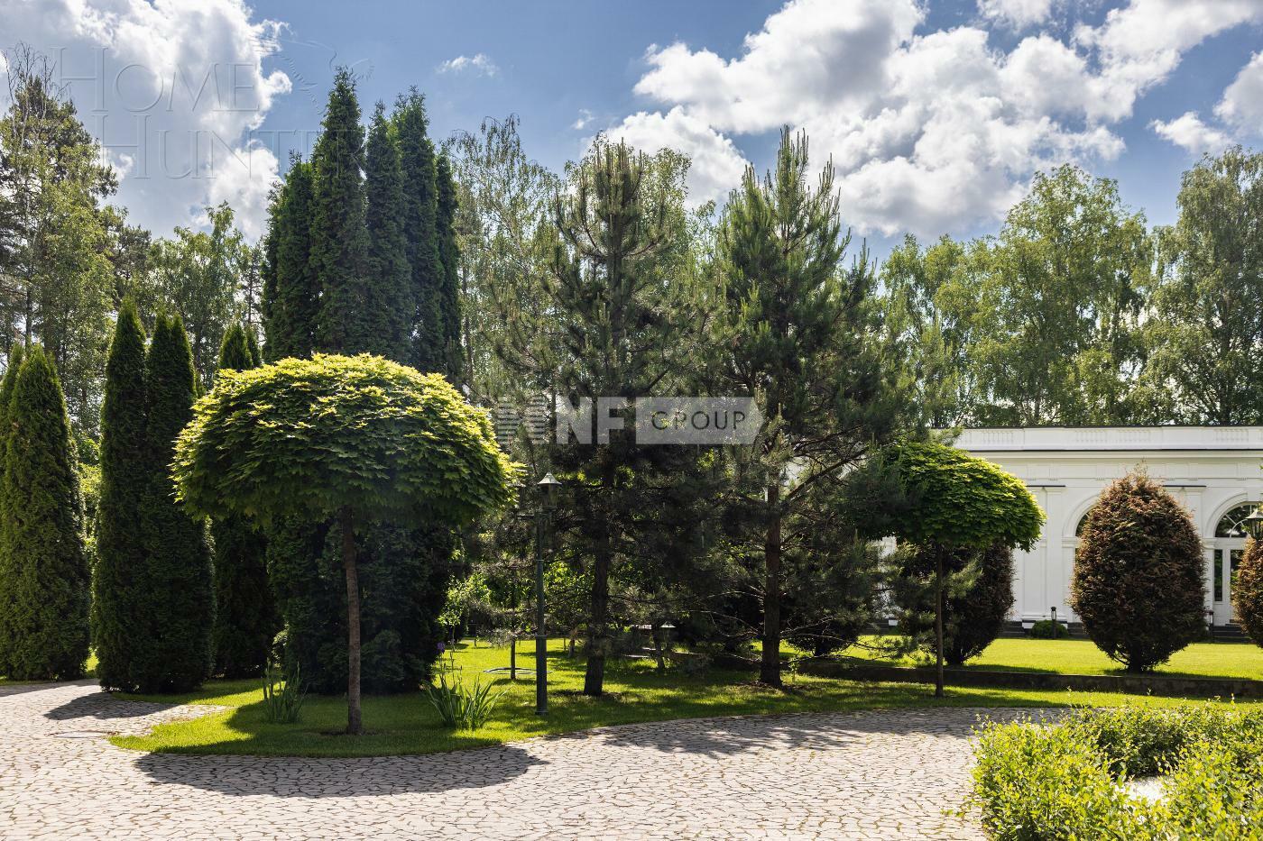 2-этажный коттедж 2 000 м² с отделкой