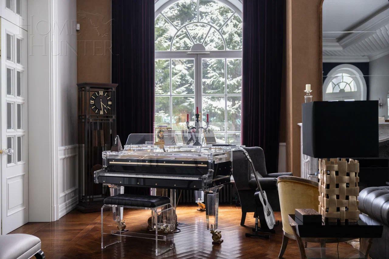 2-этажный коттедж 2 000 м² с отделкой