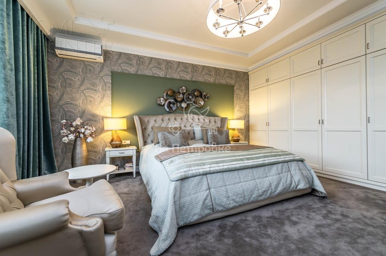 2-этажный коттедж 242.5 м² с отделкой