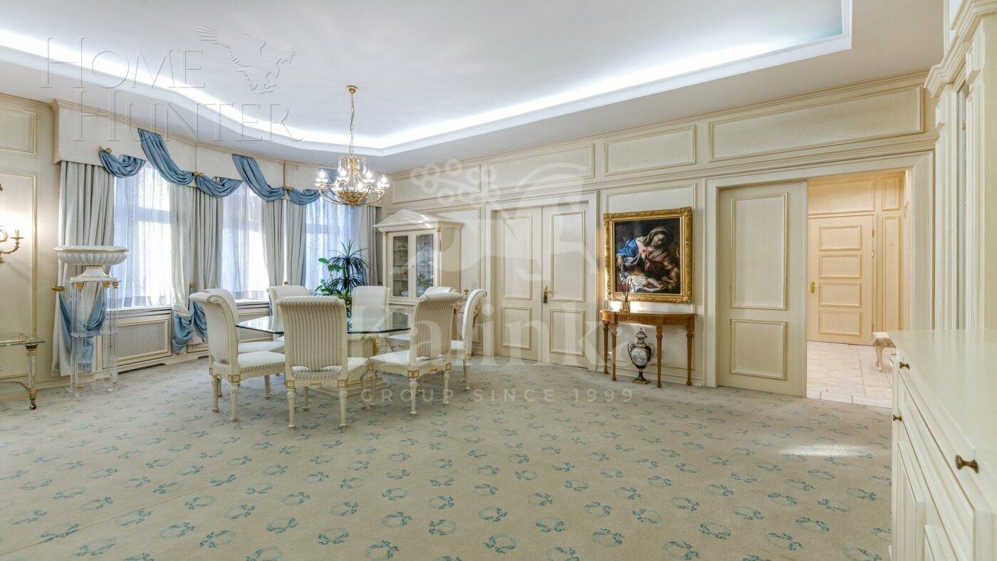 4-КОМН. КВАРТИРА С ОТДЕЛКОЙ 167.5 М² НА 5 ЭТАЖЕ