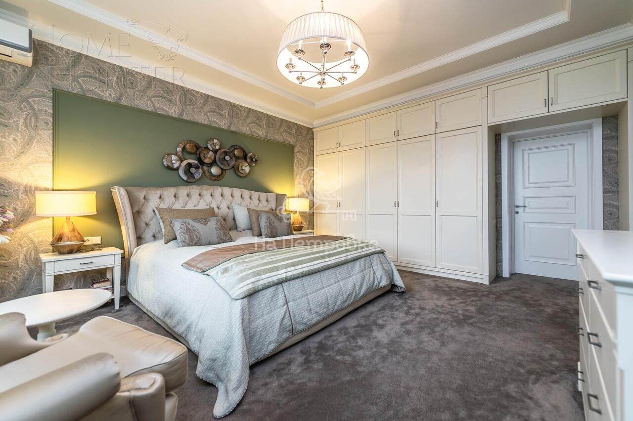 2-этажный коттедж 242.5 м² с отделкой