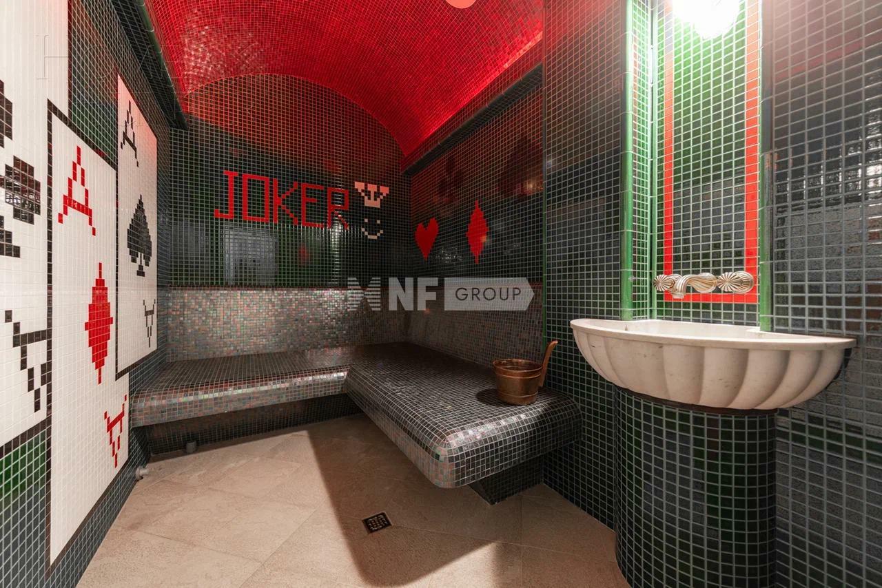 2-этажный коттедж 2 000 м² с отделкой