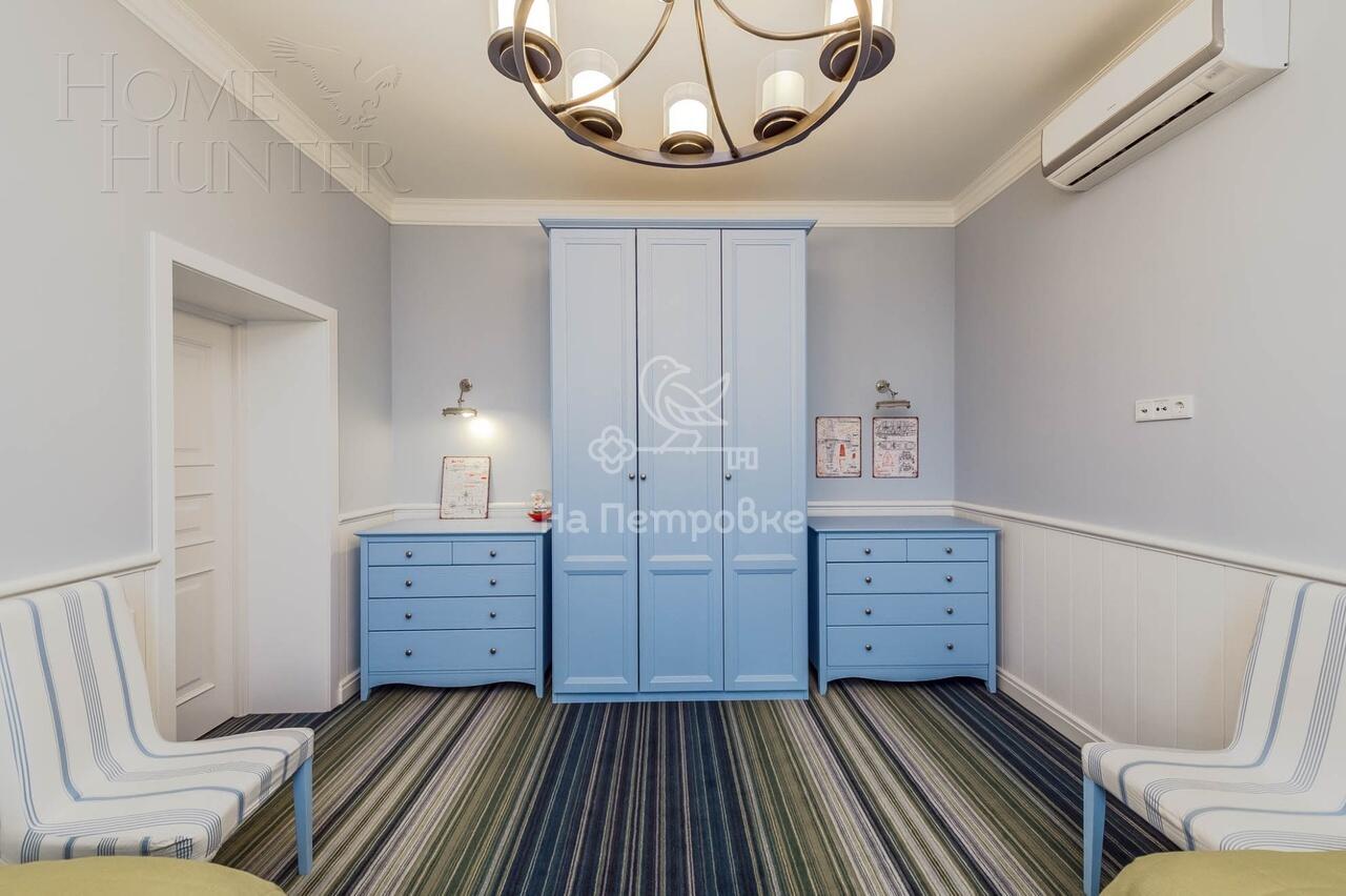 2-этажный коттедж 242.5 м² с отделкой