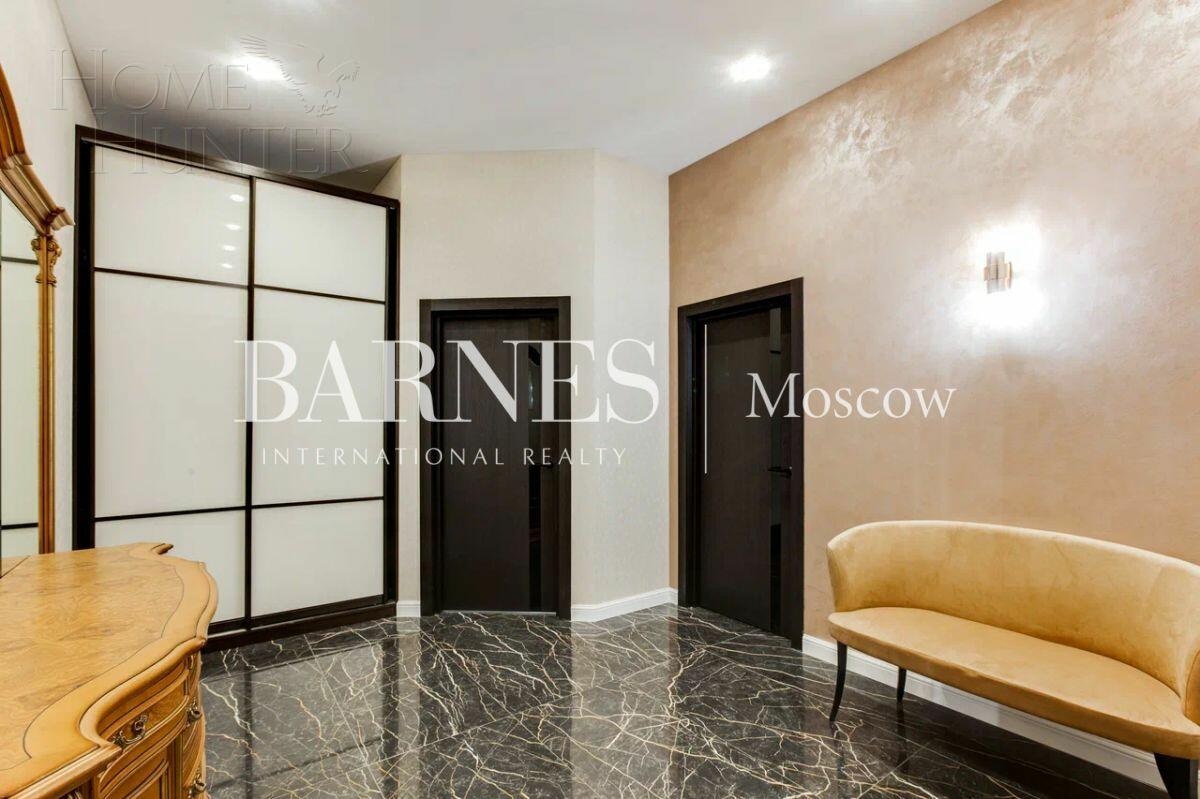 5-КОМН. КВАРТИРА С ОТДЕЛКОЙ 177 М² НА 3 ЭТАЖЕ