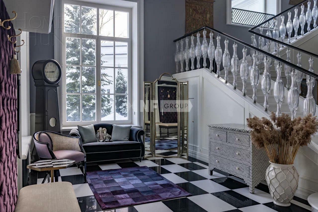 2-этажный коттедж 2 000 м² с отделкой