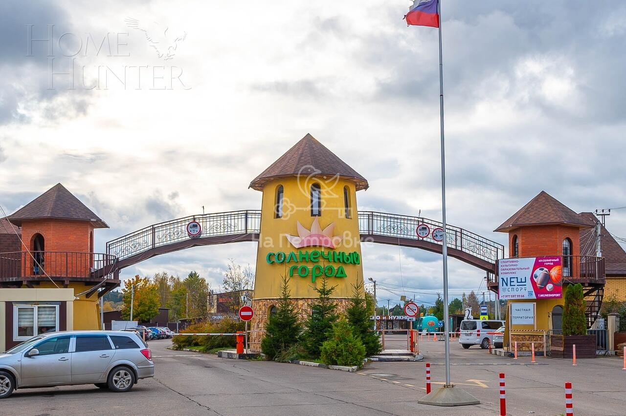 2-этажный коттедж 242.5 м² с отделкой