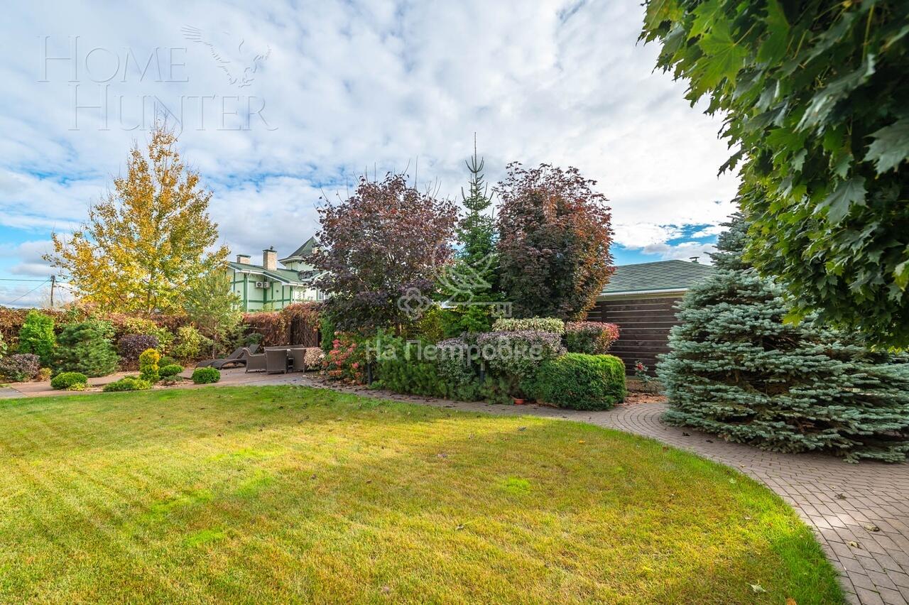 2-этажный коттедж 242.5 м² с отделкой