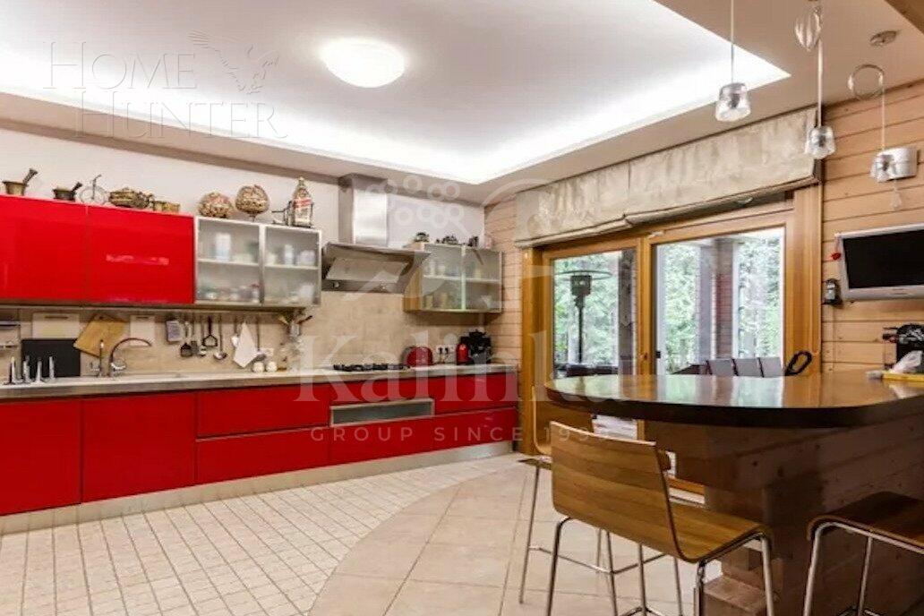 2-этажный коттедж 820 м² с отделкой
