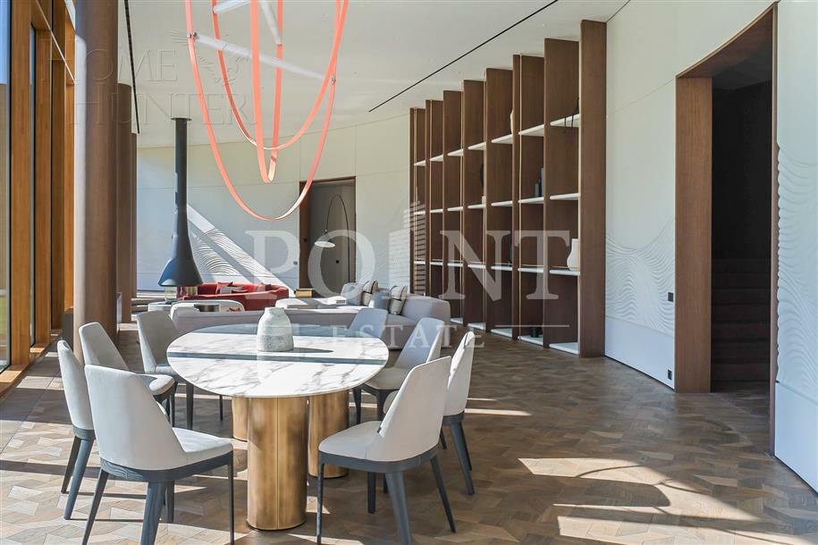 2-этажный коттедж 1 517 м² с отделкой