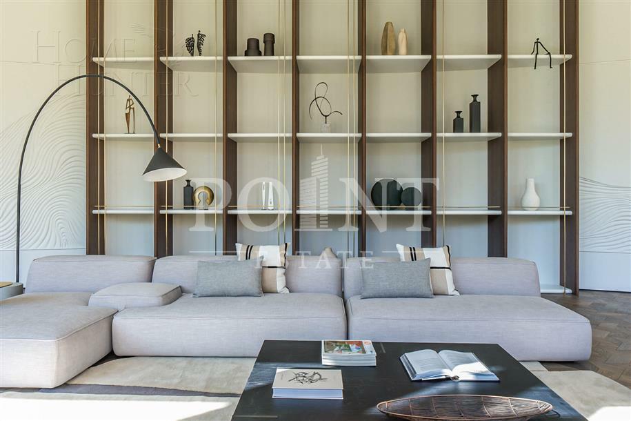 2-этажный коттедж 1 517 м² с отделкой