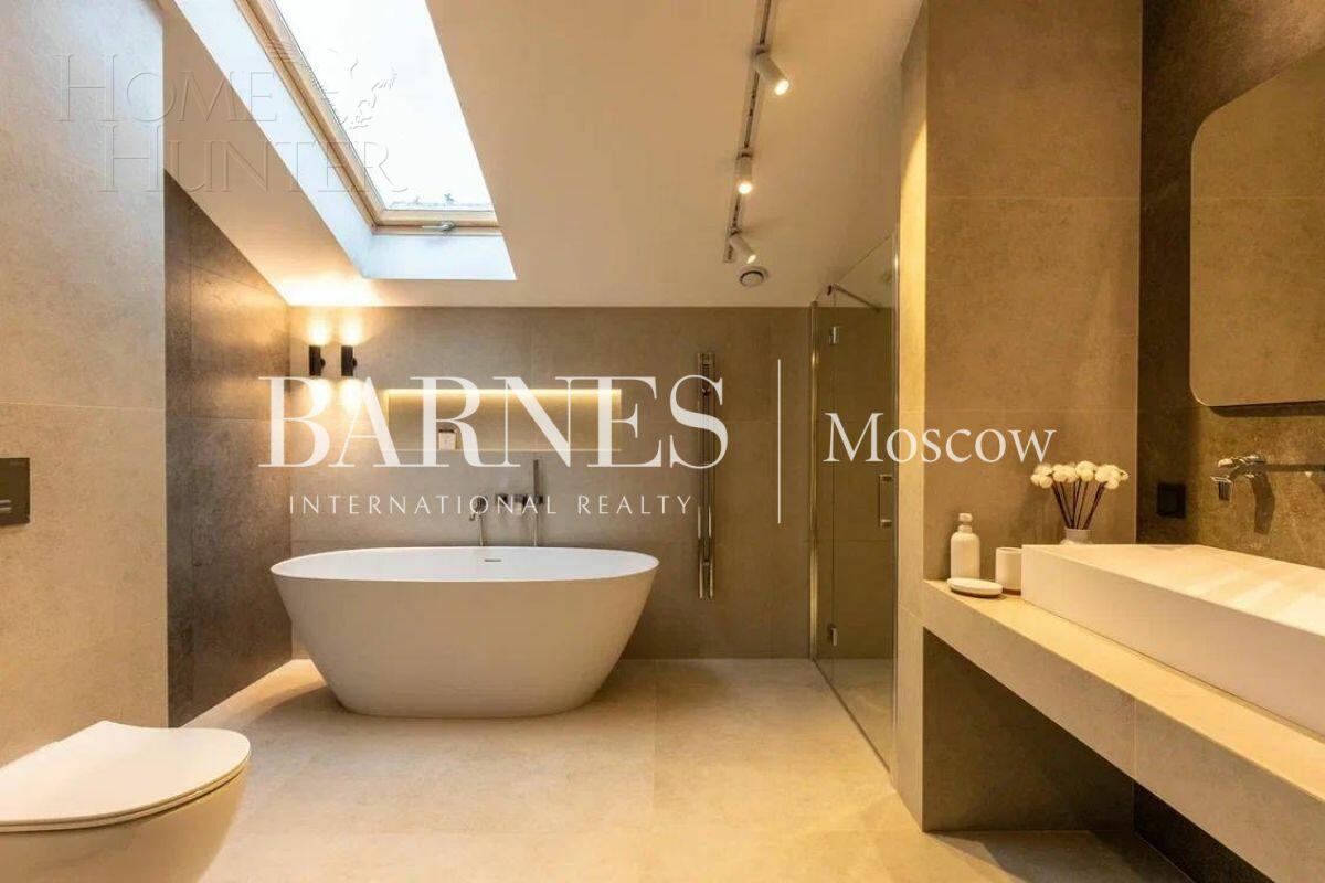 2-этажный коттедж 306 м² без отделки