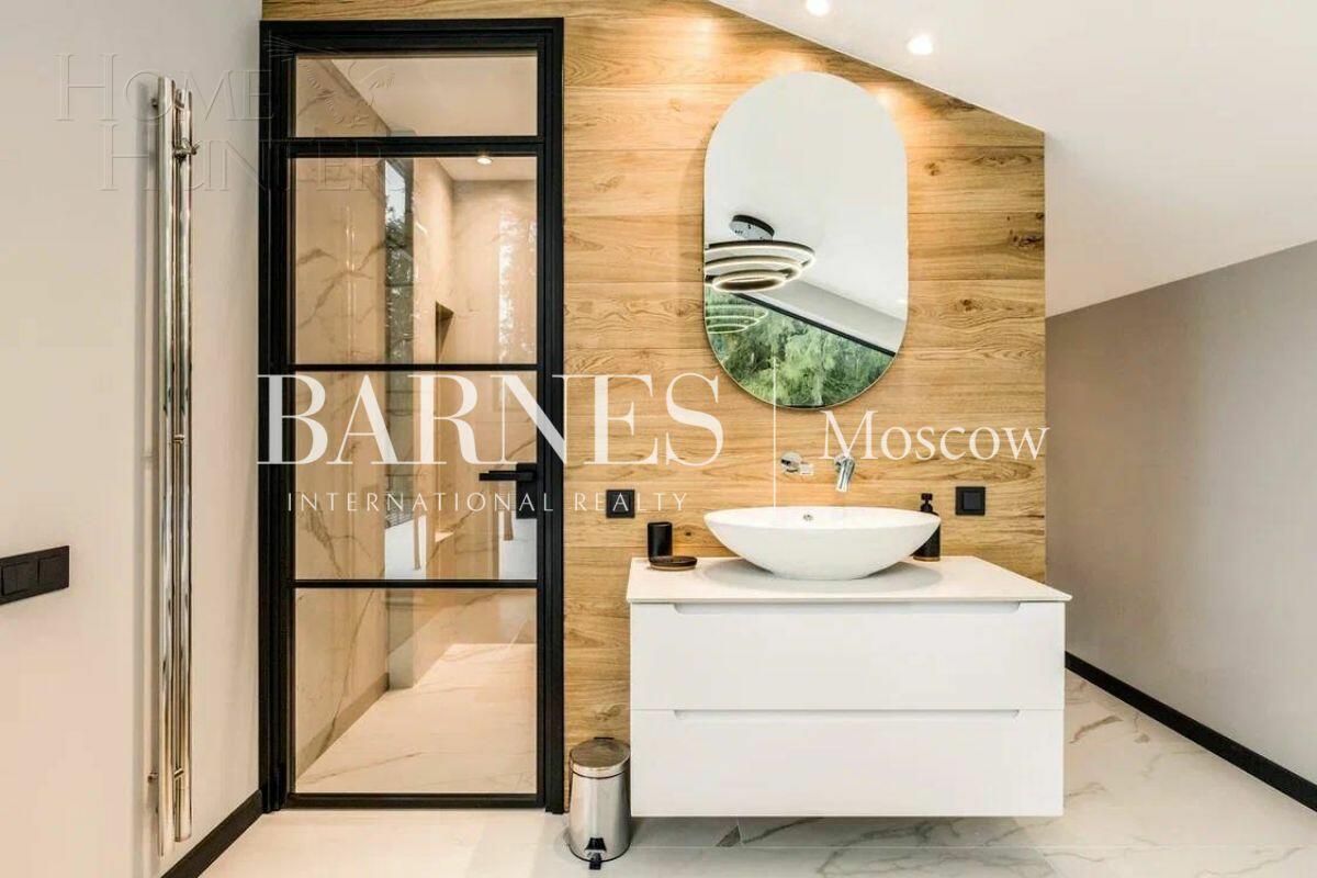 2-этажный коттедж 306 м² без отделки