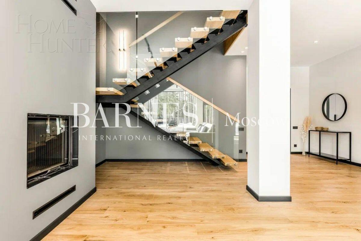 2-этажный коттедж 306 м² без отделки