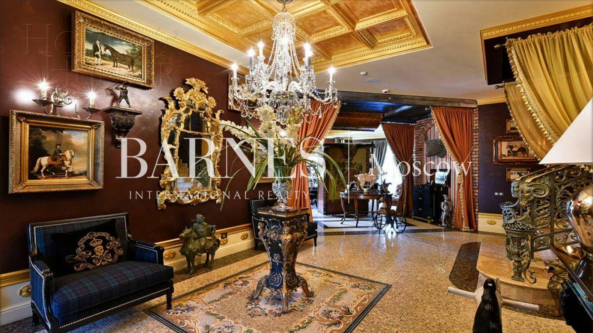 2-этажный коттедж 1 200 м² с отделкой