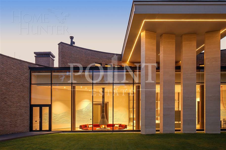 2-этажный коттедж 1 517 м² с отделкой