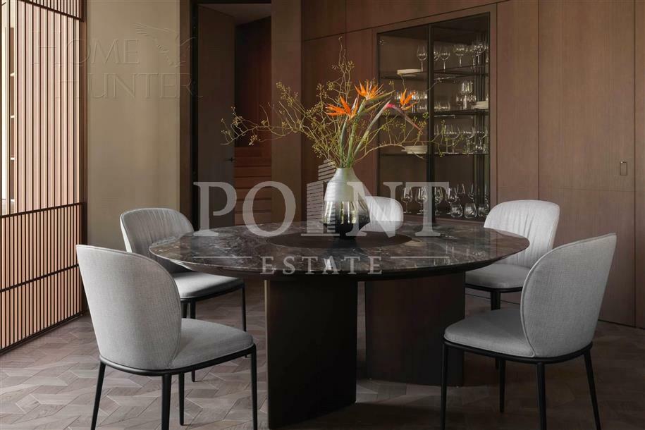 2-этажный коттедж 1 517 м² с отделкой