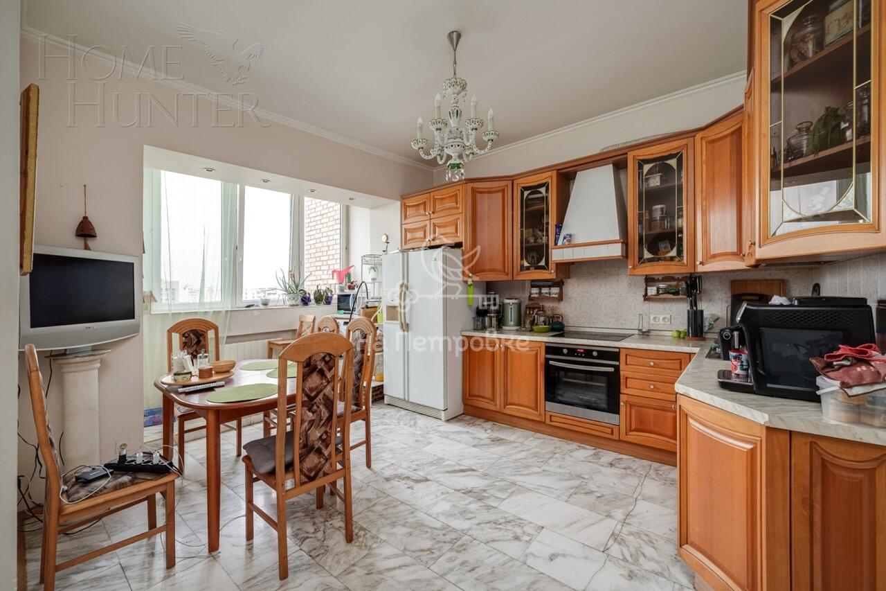 5-КОМН. КВАРТИРА С ОТДЕЛКОЙ 180 М² НА 14 ЭТАЖЕ