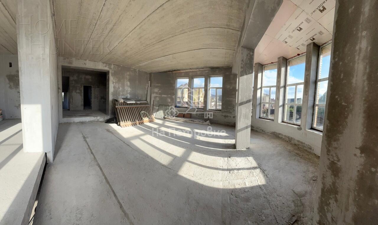 3-этажный коттедж 485.7 м² без отделки