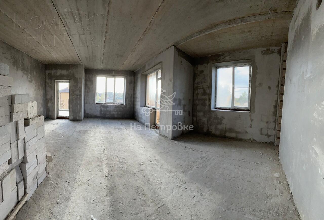 3-этажный коттедж 485.7 м² без отделки