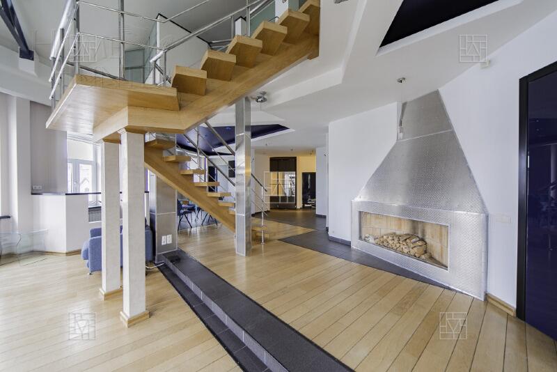 2-УРОВНЕВАЯ КВАРТИРА С ОТДЕЛКОЙ 255 М² НА 4 ЭТАЖЕ