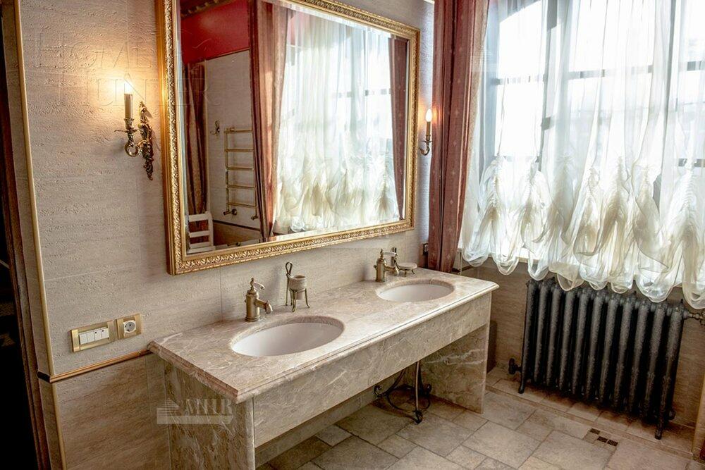 2-этажный коттедж 900 м² с отделкой