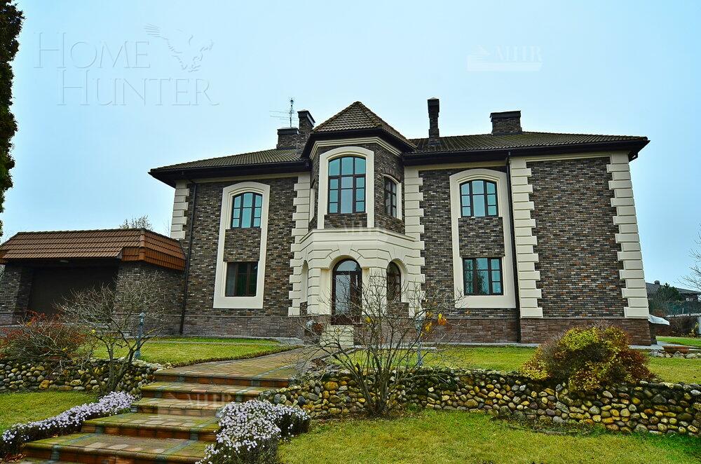 2-этажный коттедж 900 м² с отделкой