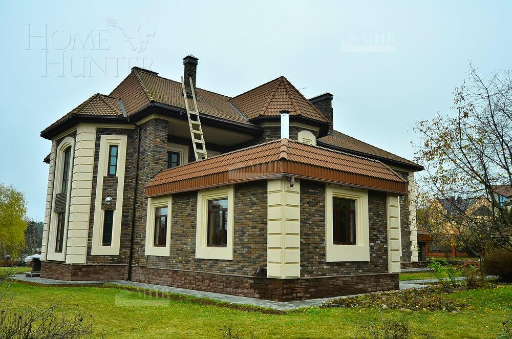 2-этажный коттедж 900 м² с отделкой