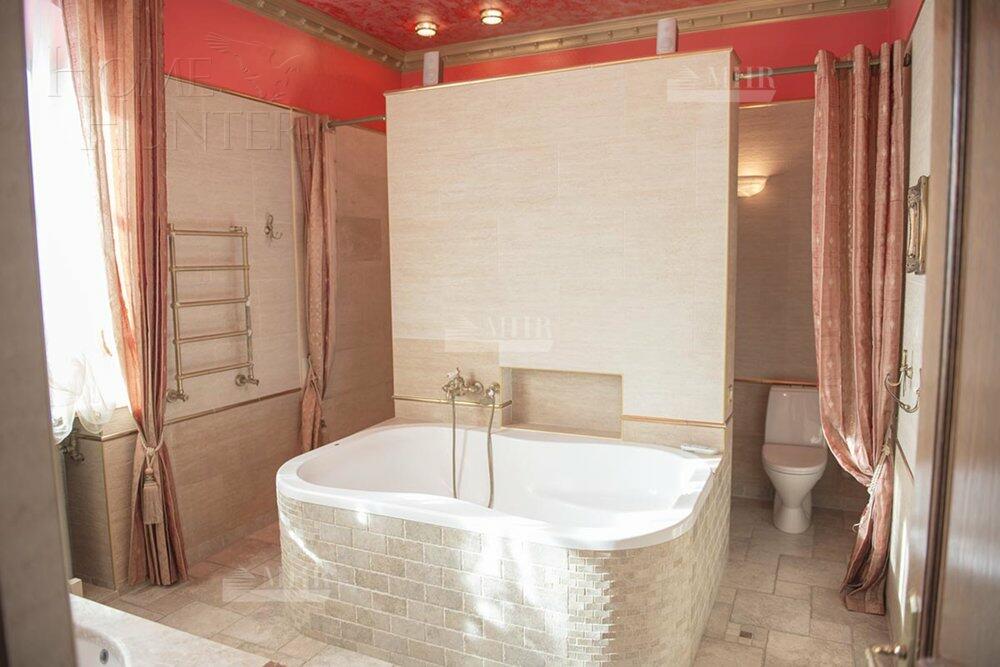 2-этажный коттедж 900 м² с отделкой