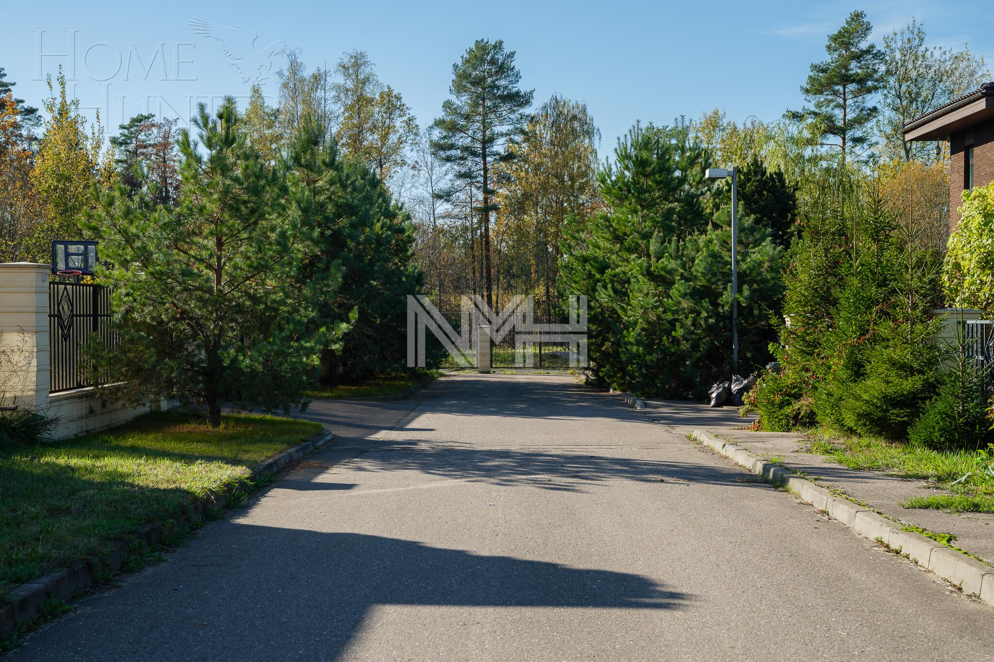 Участок 35.71 сот. в охраняемом поселке