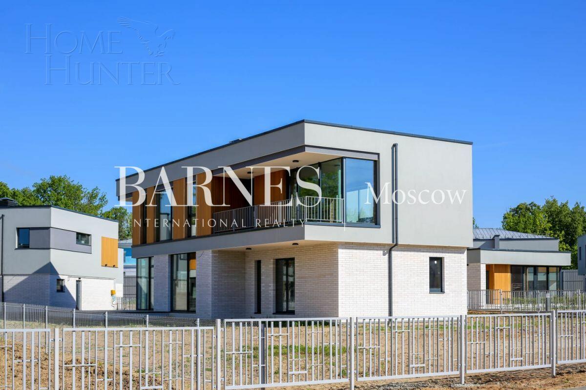 2-этажный коттедж 363 м² без отделки