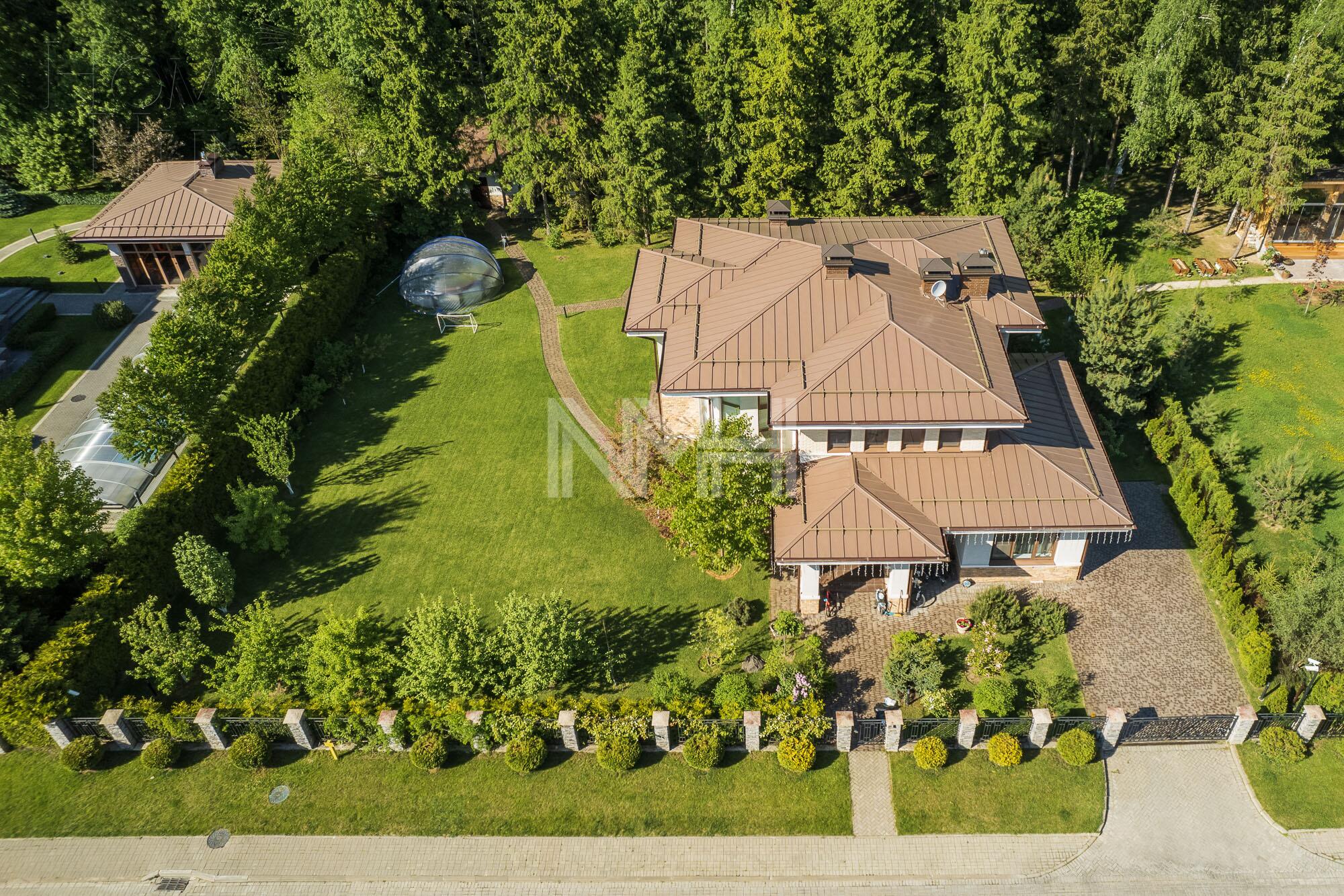 2-этажный коттедж 310 м² с отделкой