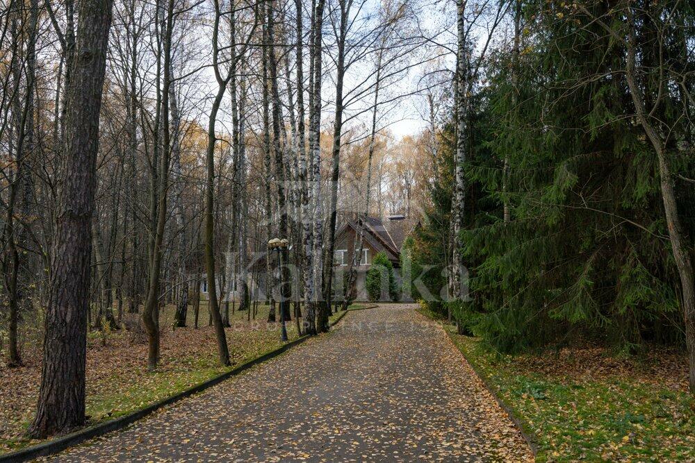 1-этажный коттедж 1 886.9 м² с отделкой