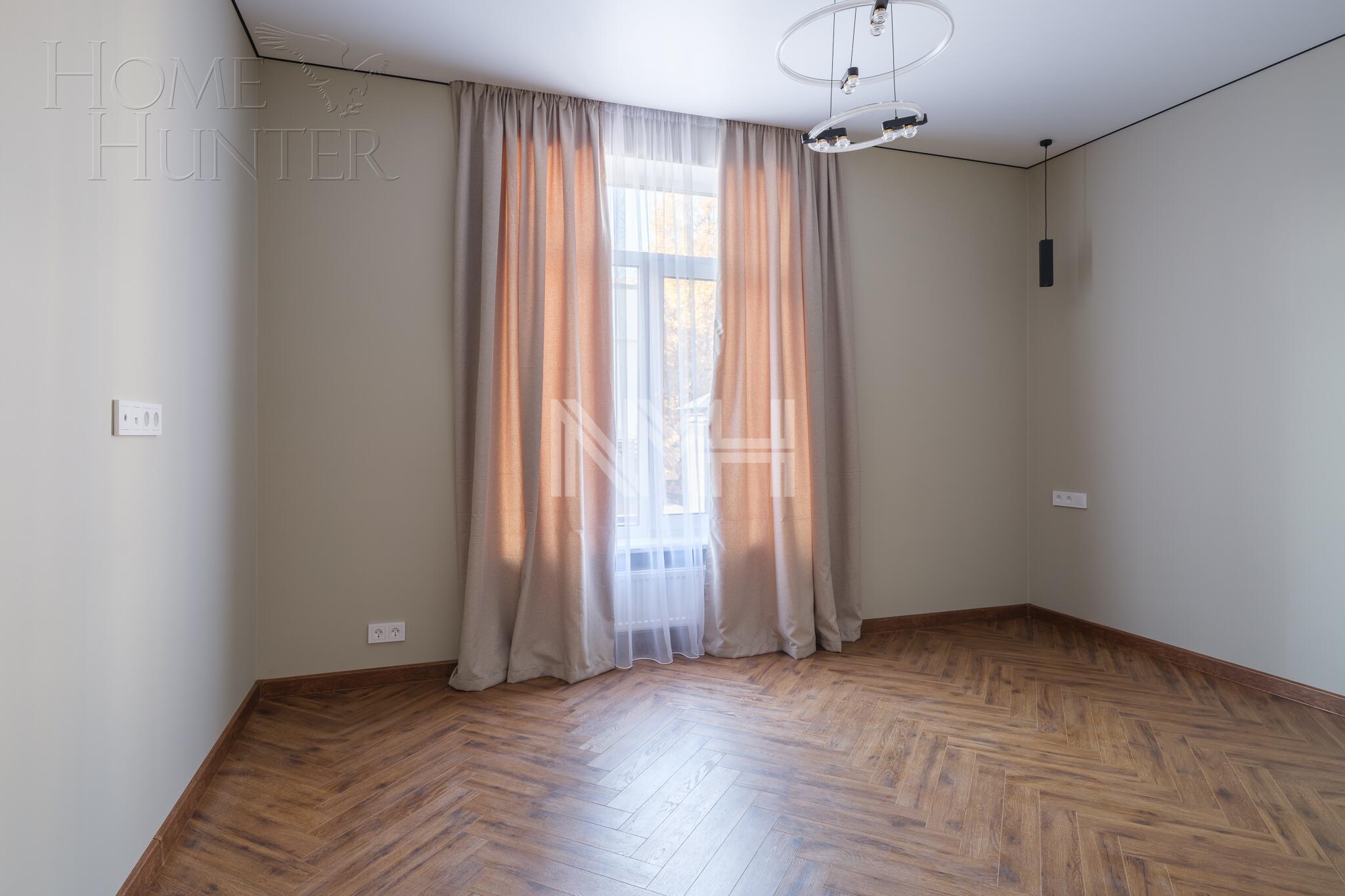 2-этажный коттедж 305 м² с отделкой