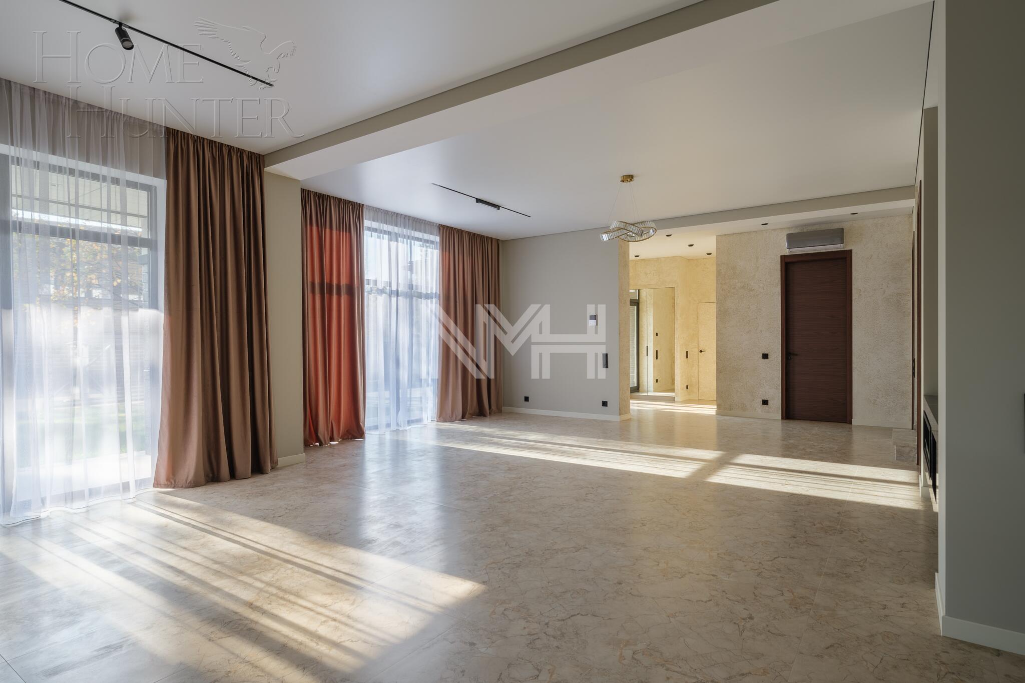2-этажный коттедж 305 м² с отделкой