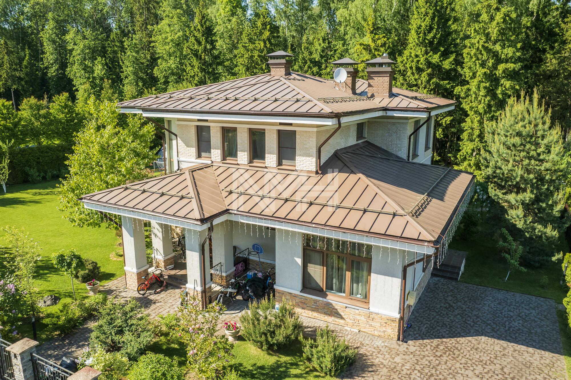 2-этажный коттедж 310 м² с отделкой