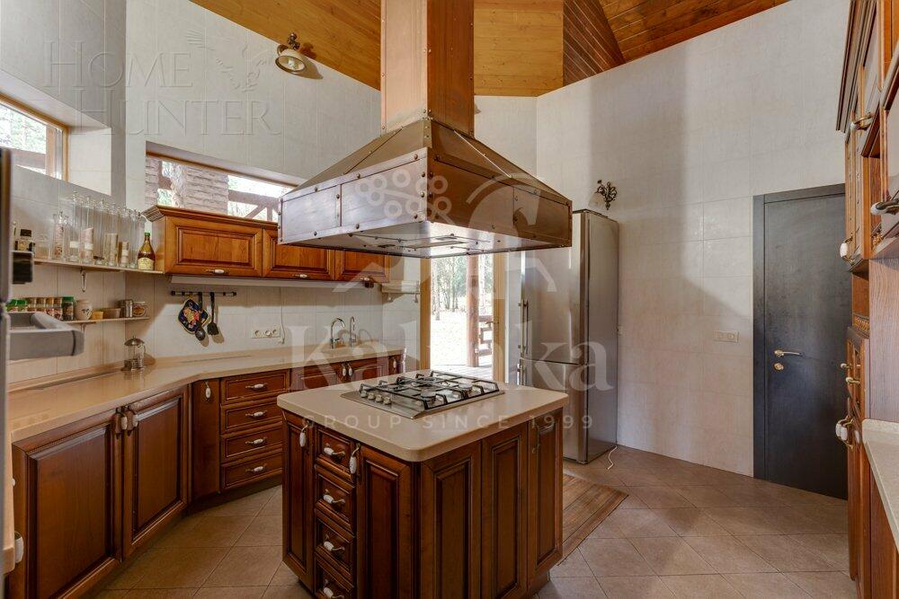 1-этажный коттедж 1 886.9 м² с отделкой