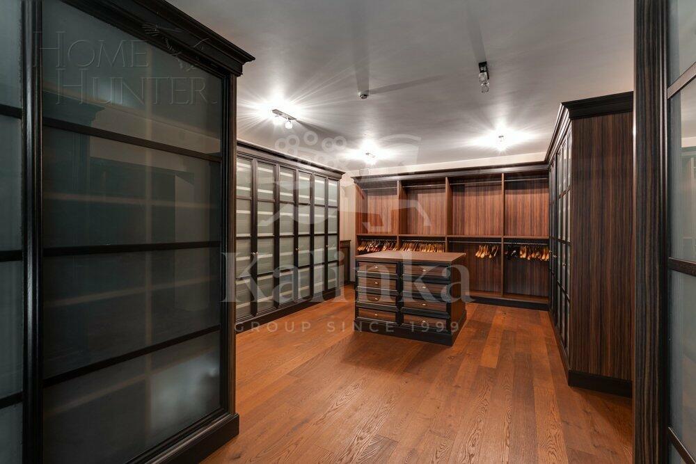 1-этажный коттедж 1 886.9 м² с отделкой