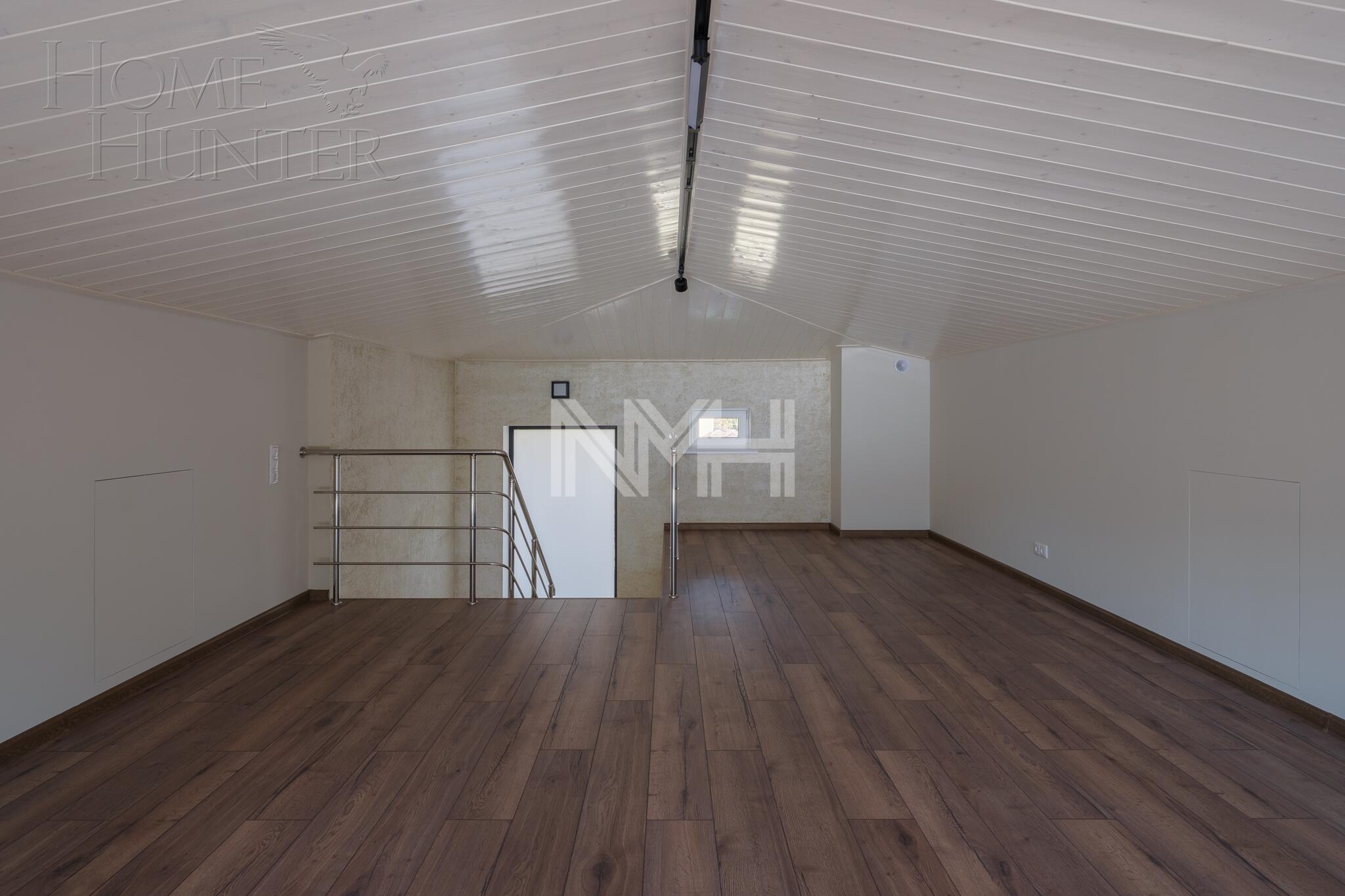 2-этажный коттедж 305 м² с отделкой