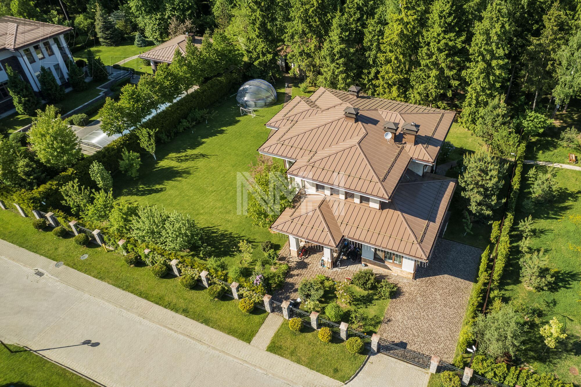 2-этажный коттедж 310 м² с отделкой