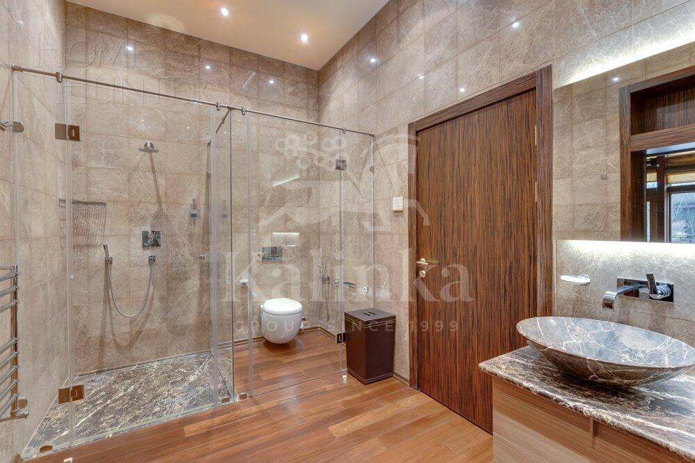 1-этажный коттедж 1 886.9 м² с отделкой