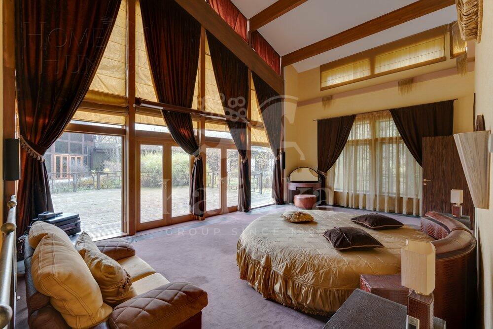 1-этажный коттедж 1 886.9 м² с отделкой